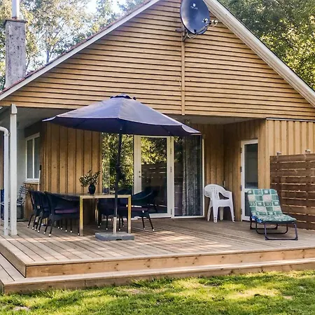 Three-bedroom In * Nordenbro Vesteregn