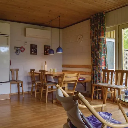 Vakantiehuis Three-bedroom In Nordenbro Vesteregn